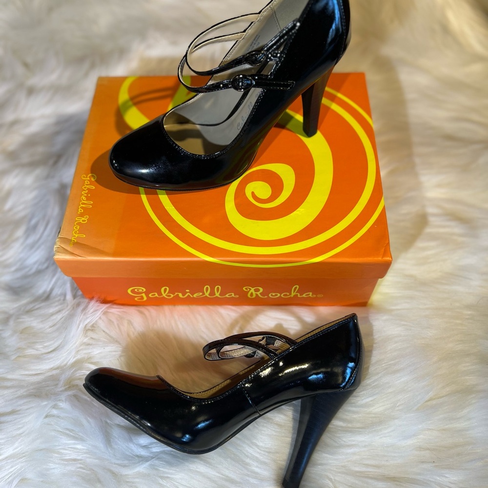 Gabriella Rocha Shiny Black Mary Jane Heels